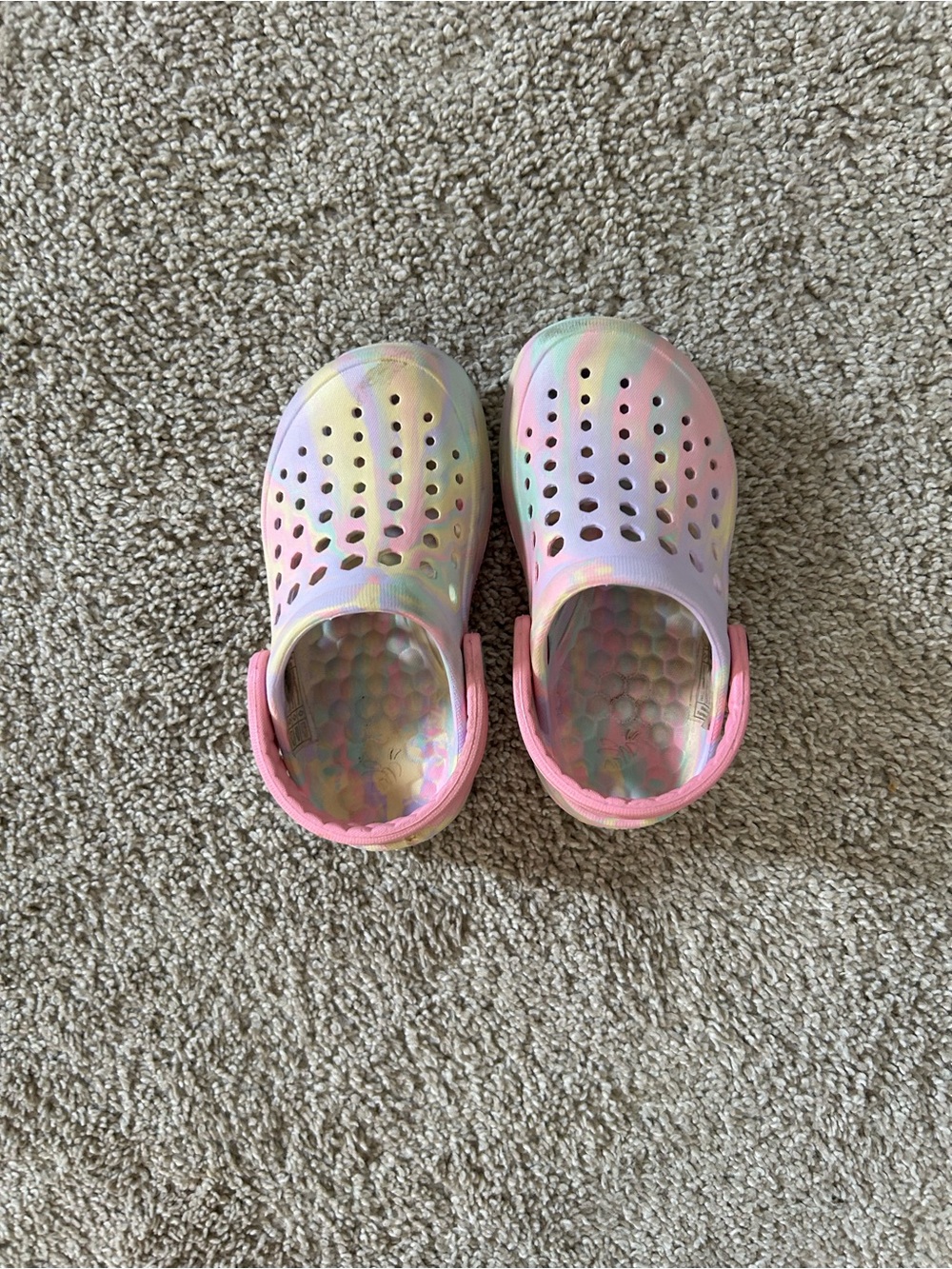 Joybees Size 8/9 Rainbow Slide On Shoes